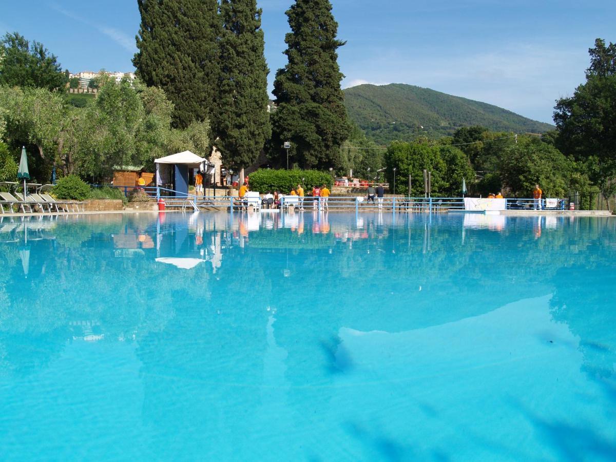 Villaggio Turistico Camping Il Fontino Scarlino Bagian luar foto