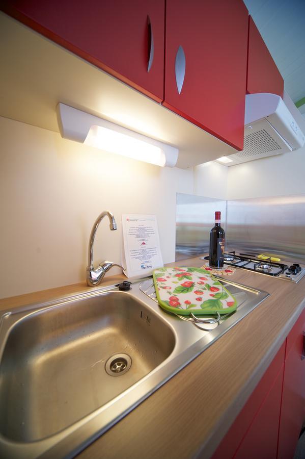 Villaggio Turistico Camping Il Fontino Scarlino Bagian luar foto