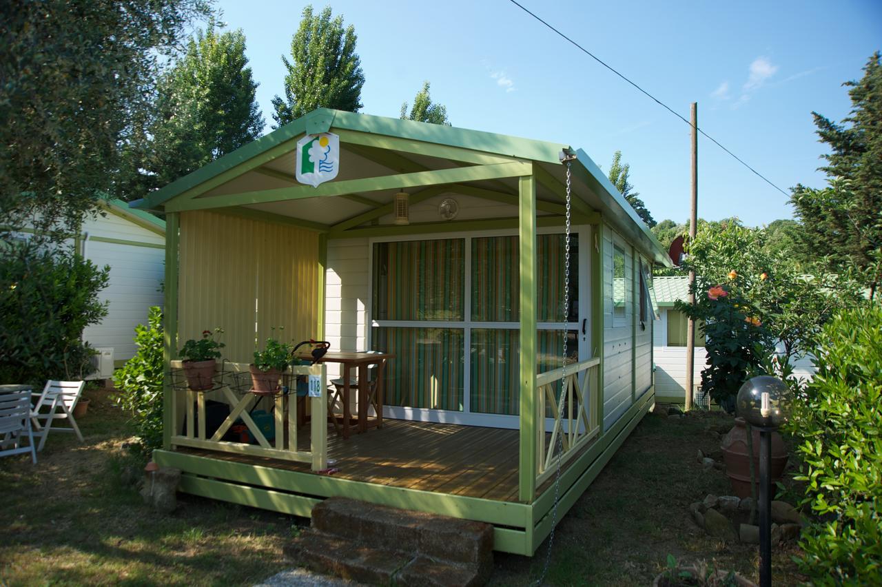 Villaggio Turistico Camping Il Fontino Scarlino Bagian luar foto
